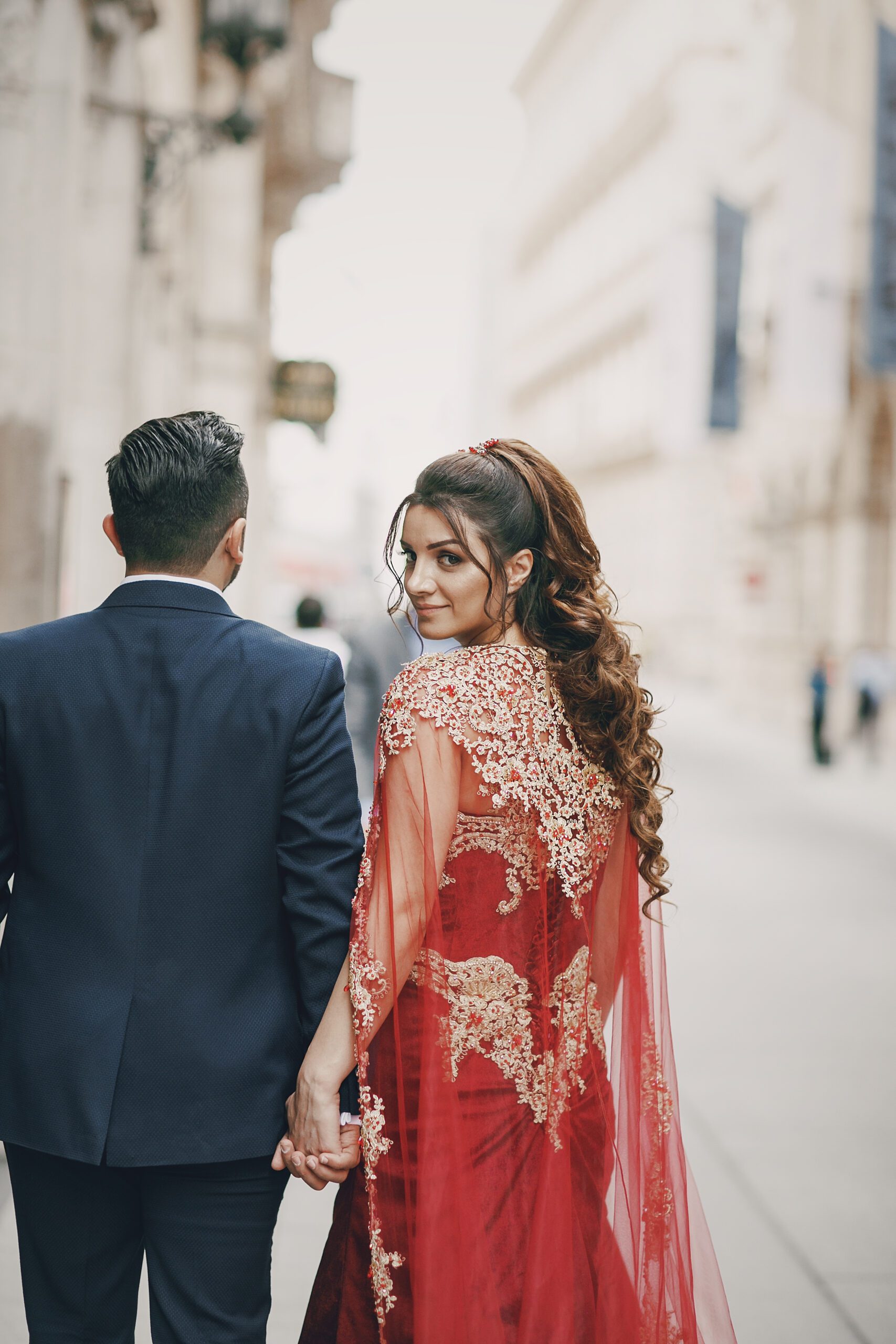 Style and Design Trends in Wedding Party Wear Sarees