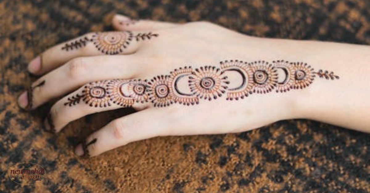 Trending Arabic Mehndi Designs for 2025