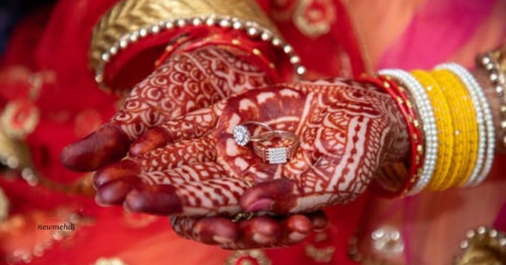 Mehndi Design Easy and Beautiful