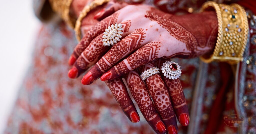 mehndi design front hand