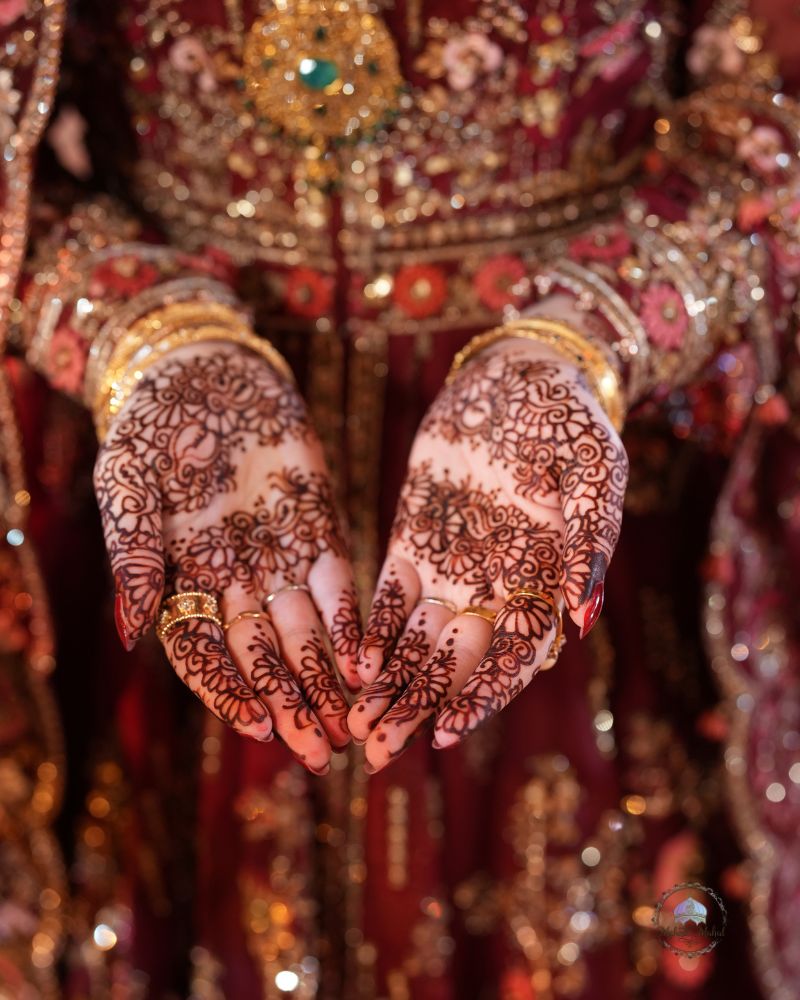 eid easy mehndi design front hand​