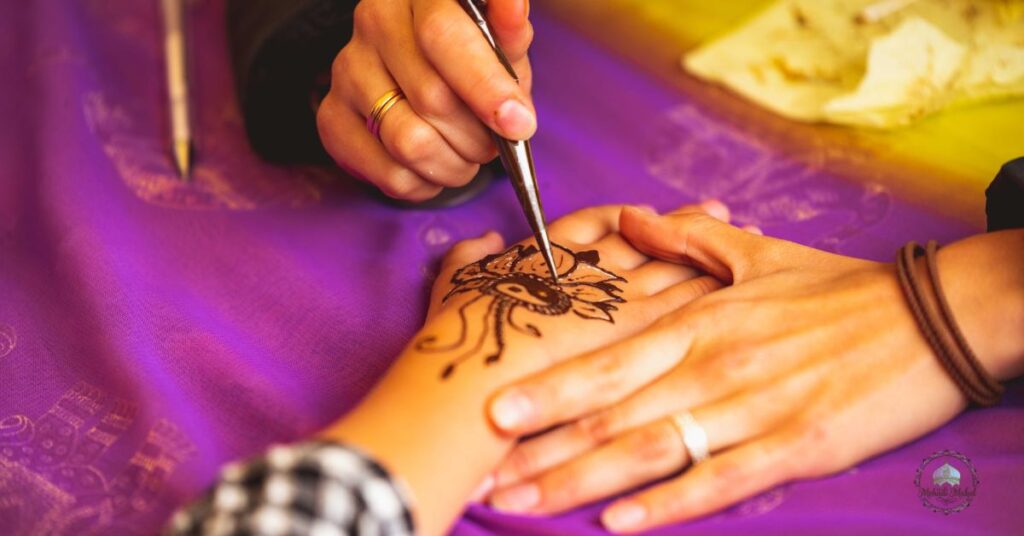 eid mehndi design photo